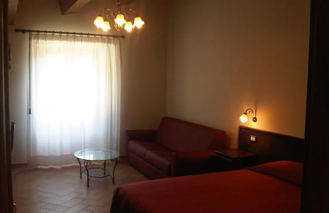 Hotel Ristorante Il Cavaliere-1
