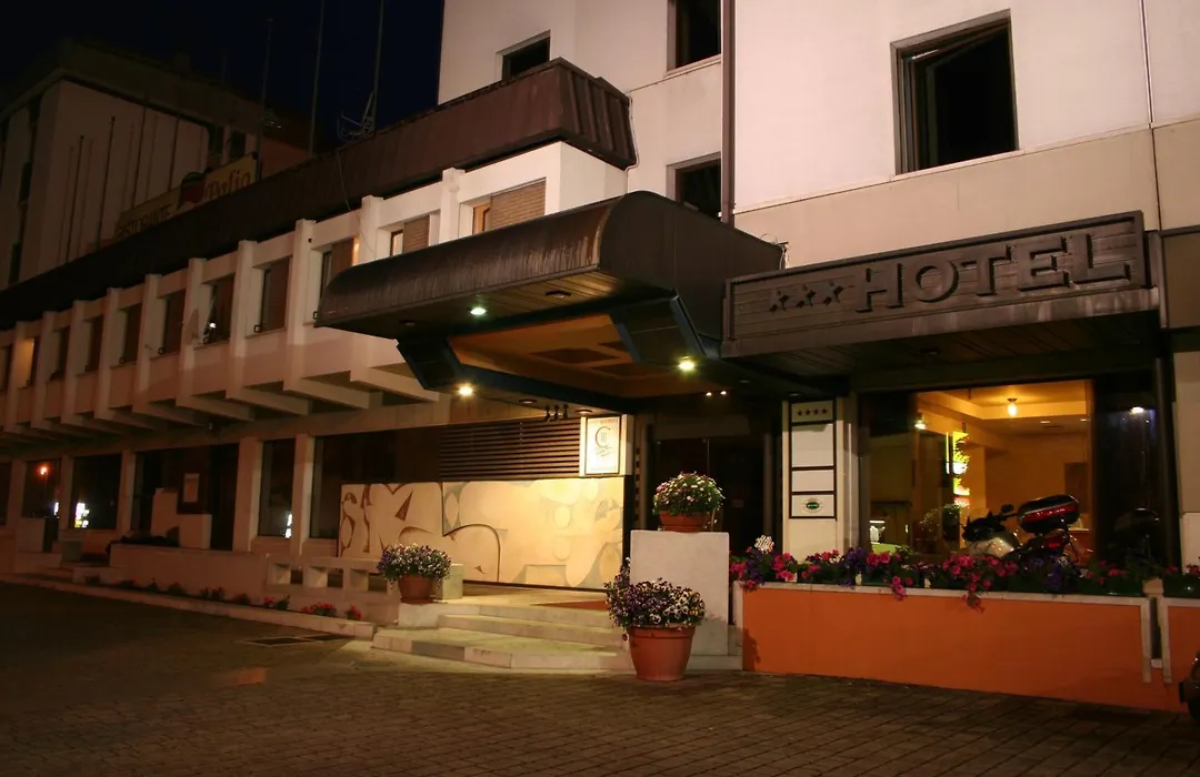 Hotel Casagrande-1