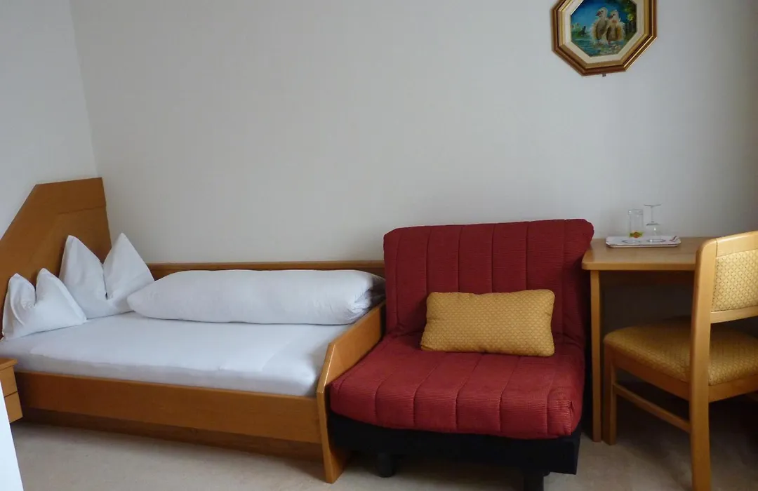 B&B Hotel Mair Am Turm-1