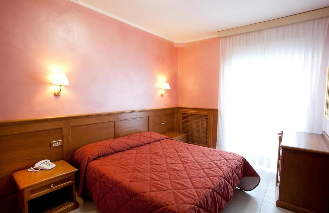 Hotel Sporting-1