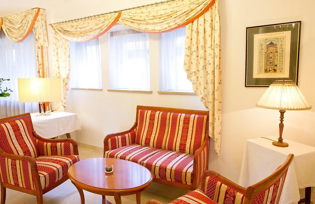 Hotel Mondschein-1