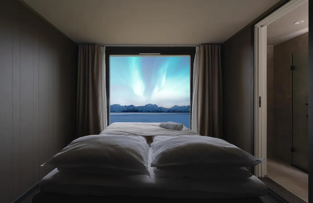 Aera - Glass Cabins-1