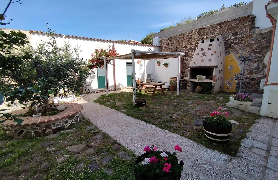 Bed And Breakfast Villa Bianca-1