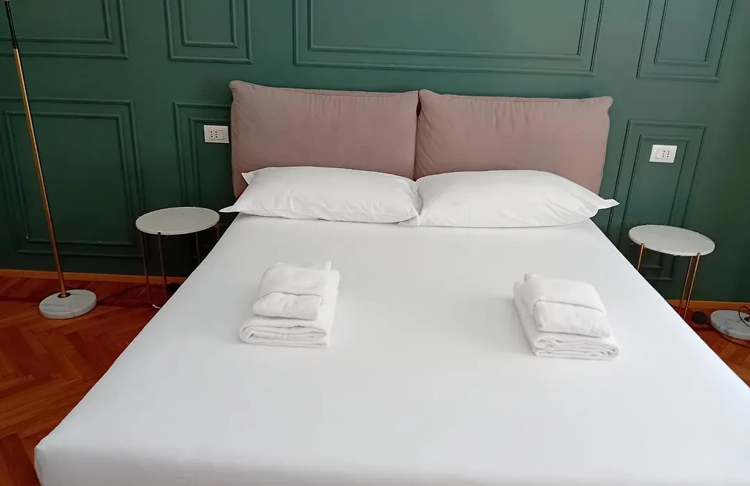 Turin Central Suite-1