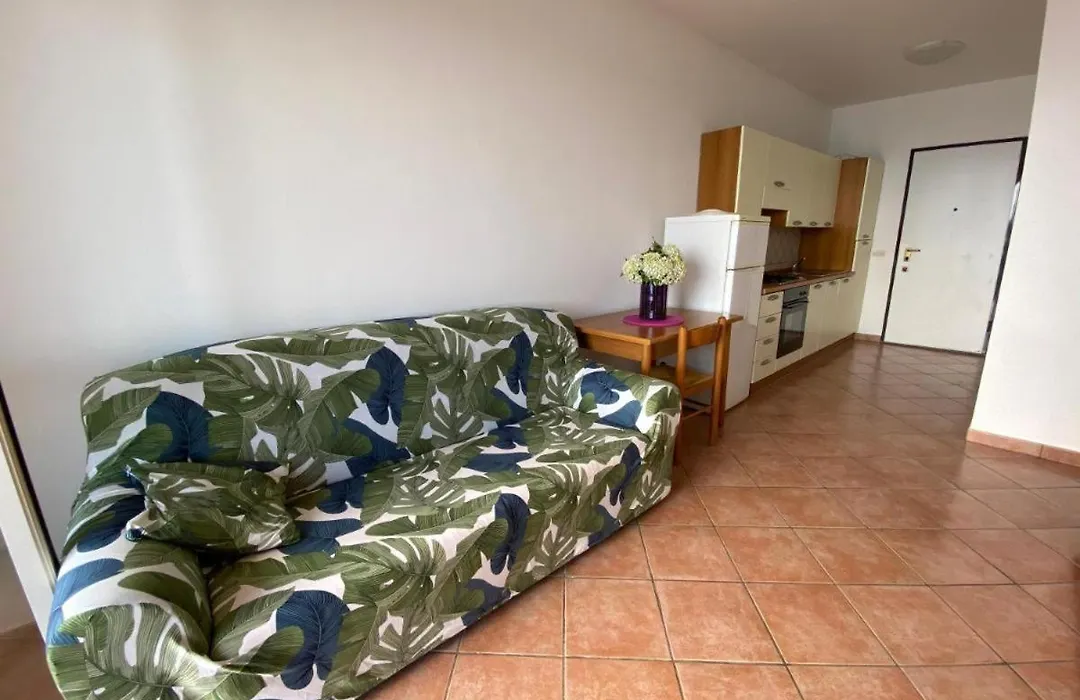 Vrclub - Villa Ridente Residence-1