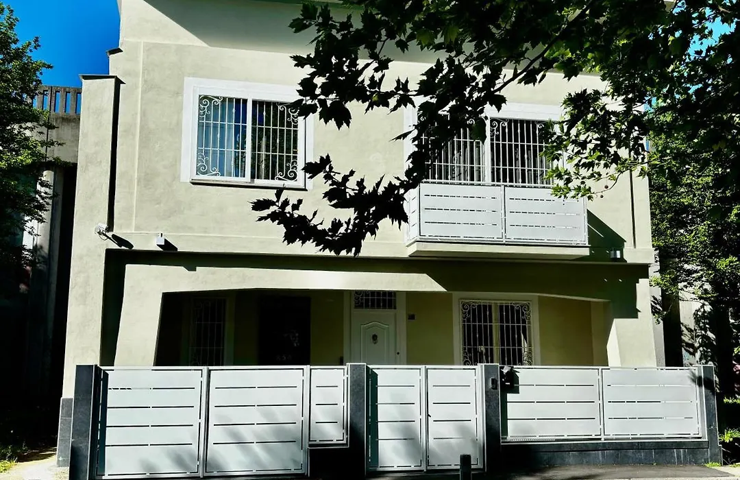 Villa Life-1