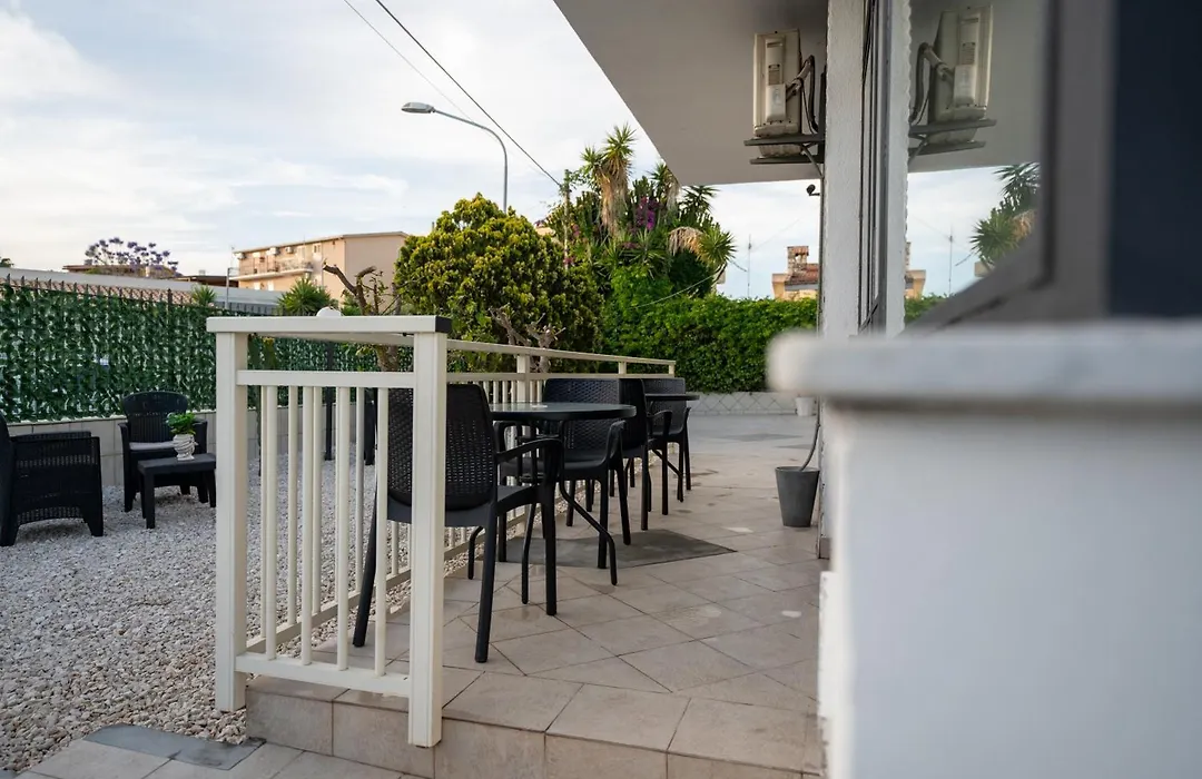 B&B Villa Achibea-1
