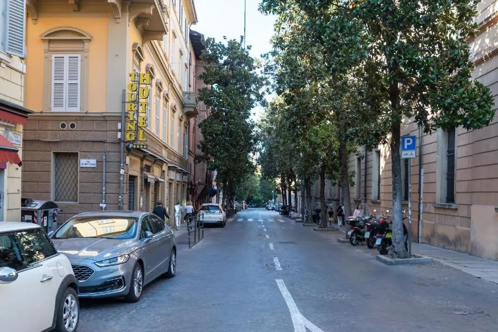 Piazza San Domenico Rooms - Bedinbolognacentro-1