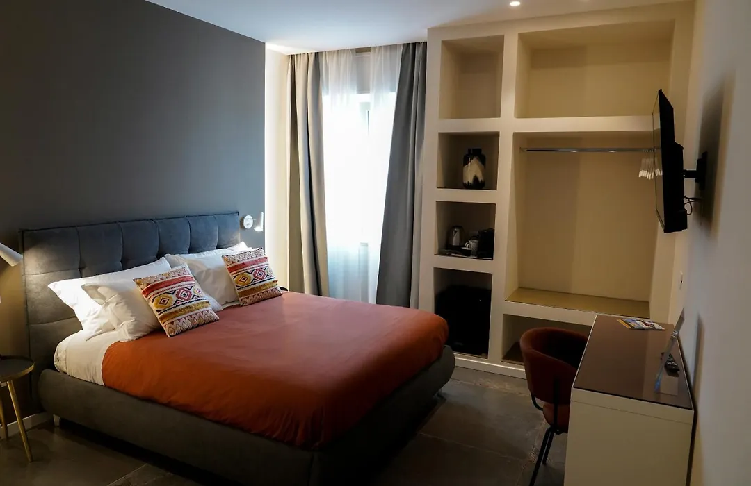 Morris Rooms-1