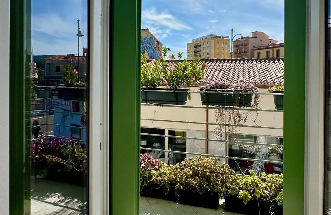 Citroom - Green City Rooms-1