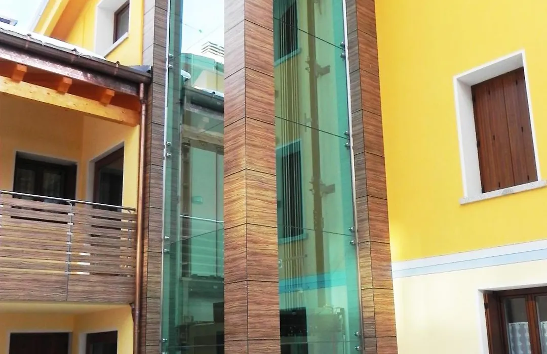 Residence Acero Rosso-1