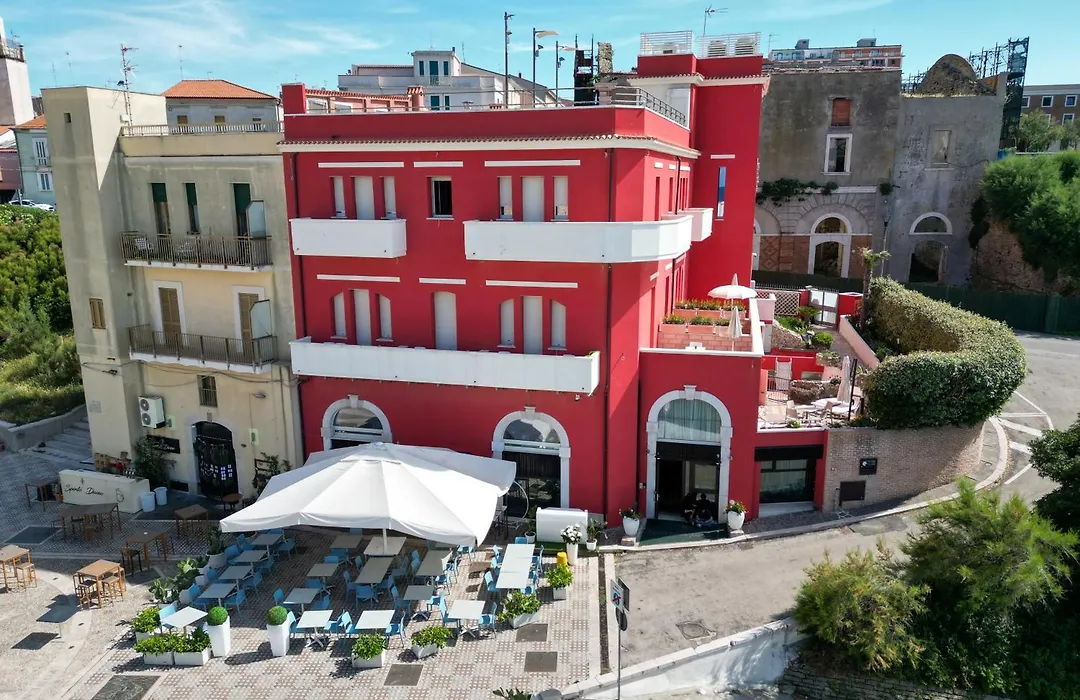 Hotel Santa Lucia-1