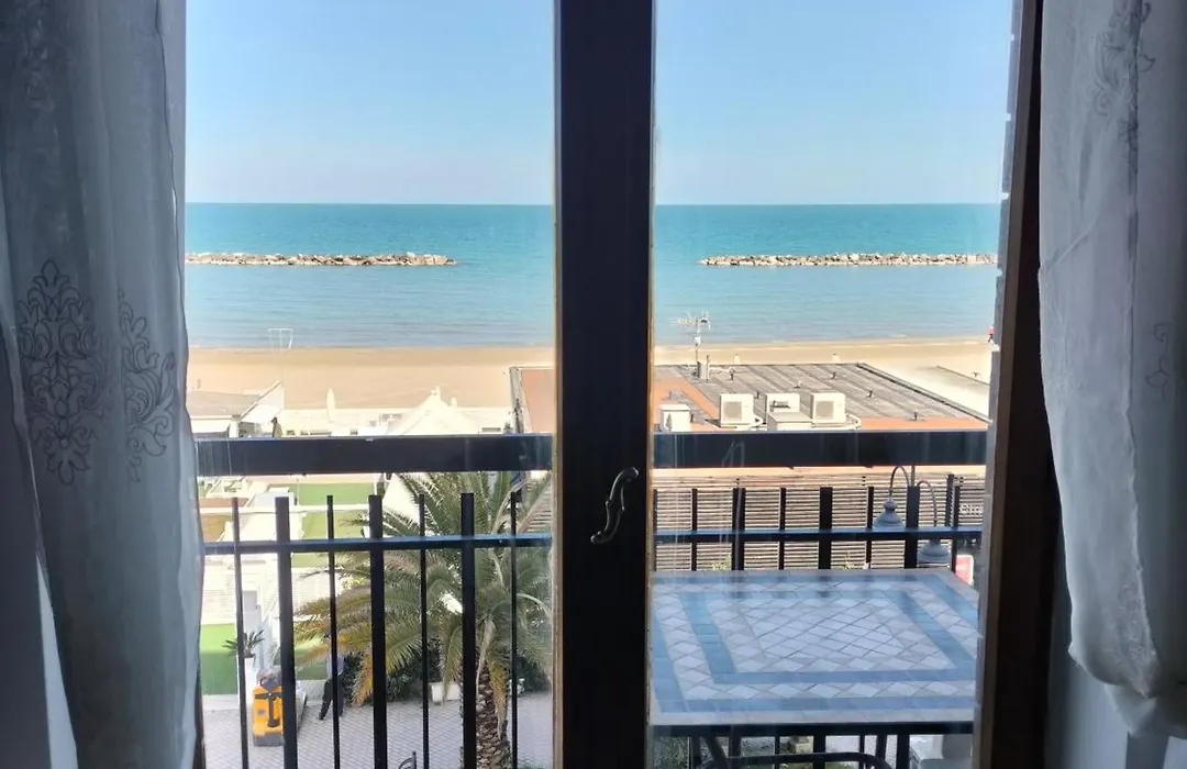 La Mouette-1