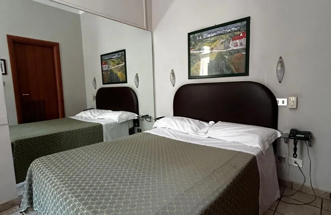 Hotel Ferrucci-1