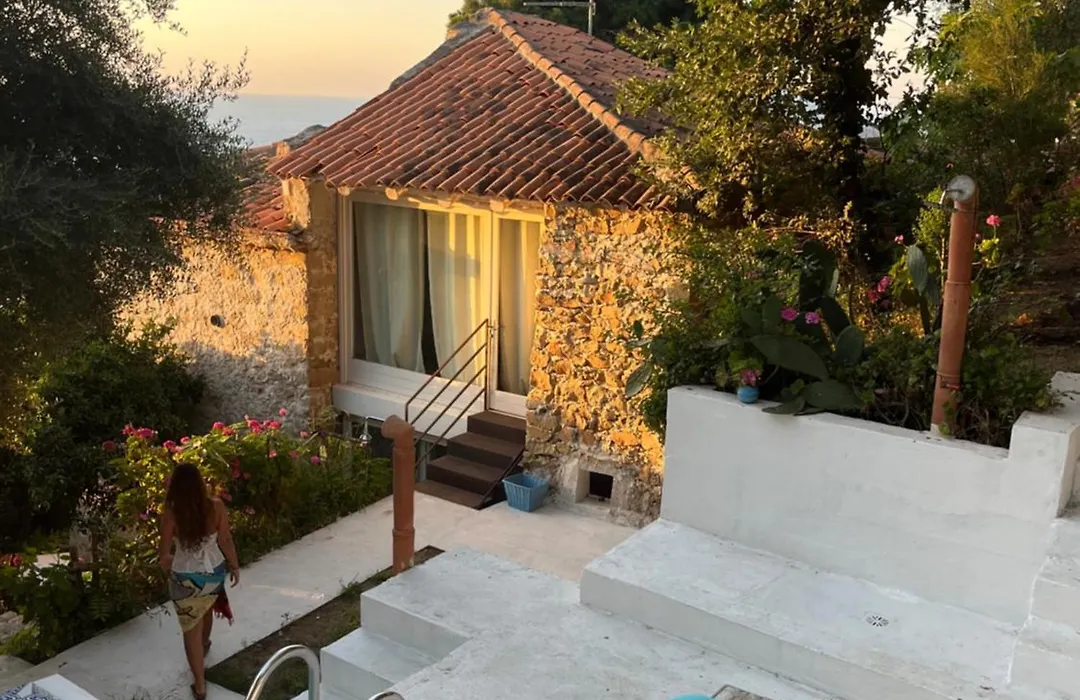 La Casa del Nespolo - Exclusive Country Suites - Seaview Pool&Self Check-in-1