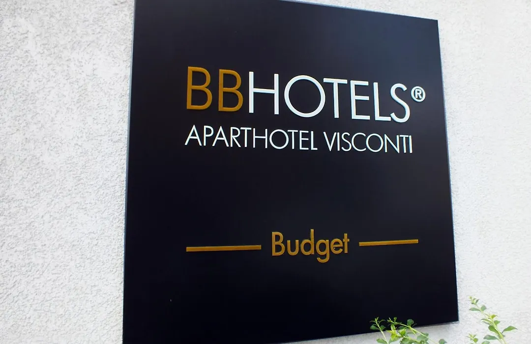 Bb Hotels Aparthotel Visconti-1