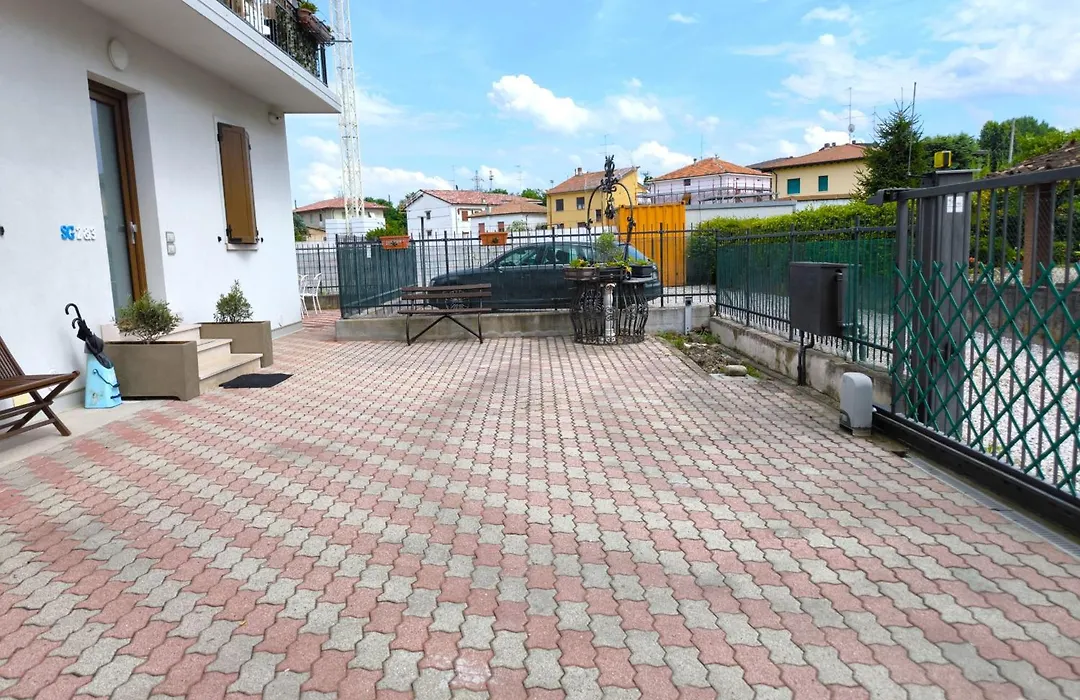 Sg Rooms - Casa Laura-1