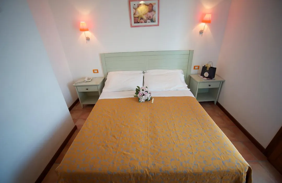Hotel Villa Tramonto-1