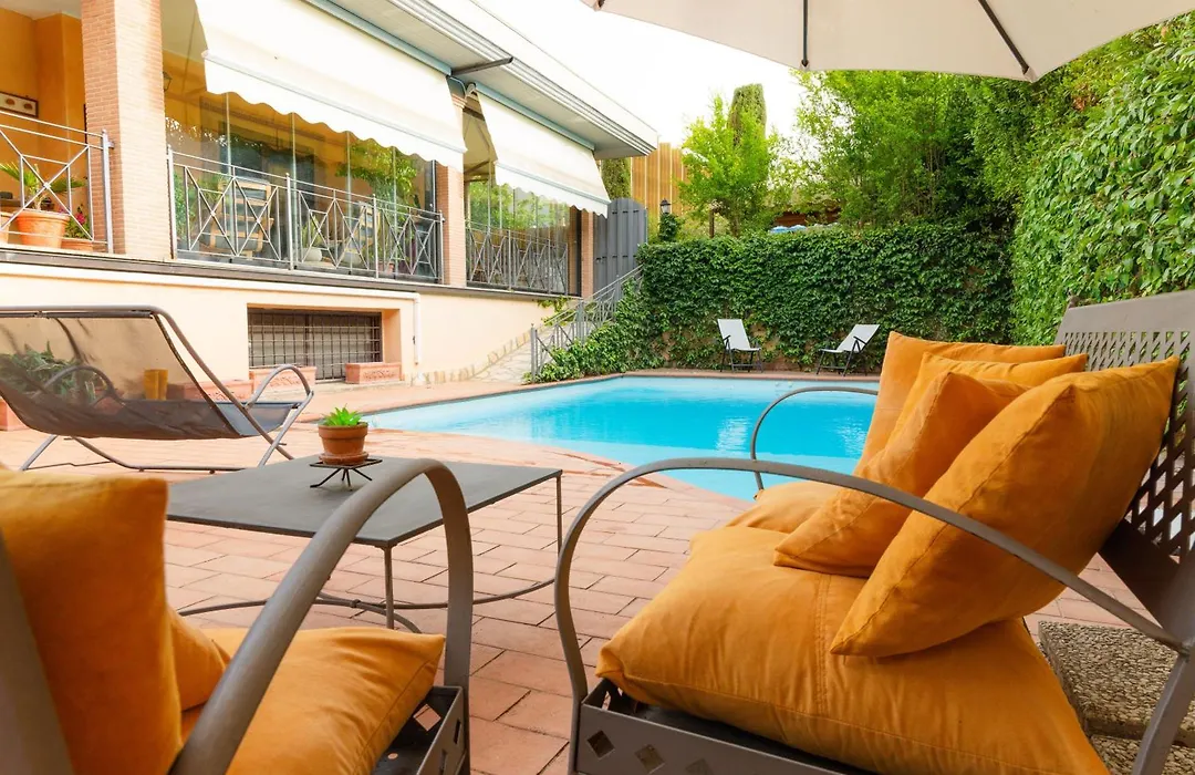 Villa Aureliana With Pool Near San Peter-1