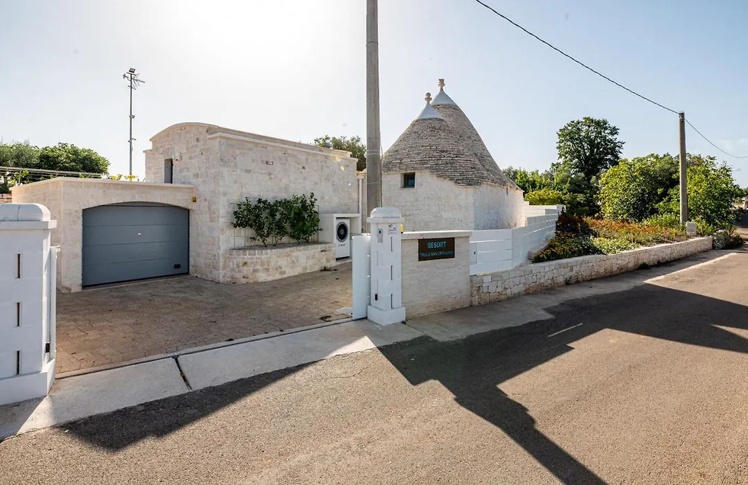 Resort Trulli San Leonardo-1