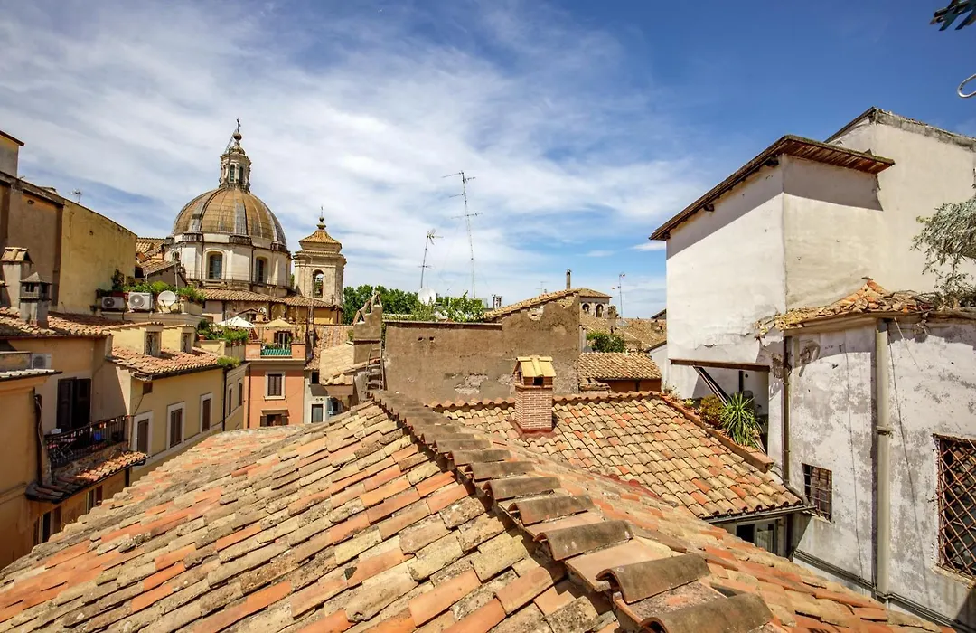 The Right Place 4U Navona Luxury Rooms-1
