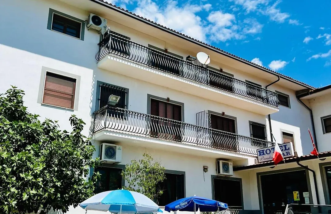 Hotel Paradiso-1