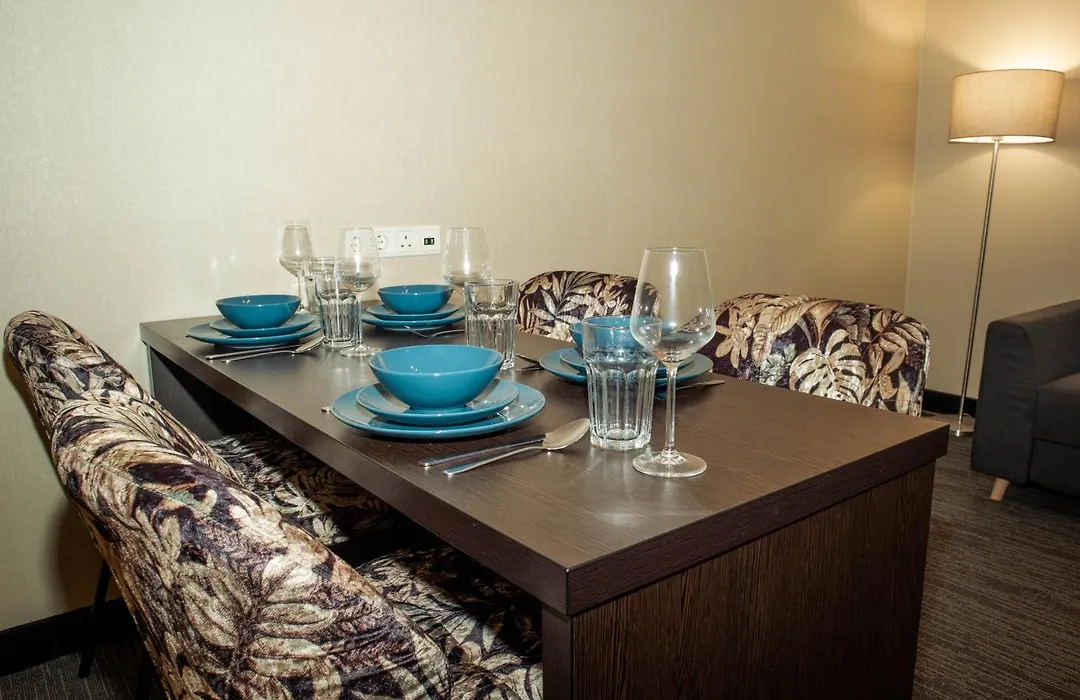 Golden Mansion Apartment Hotel-1