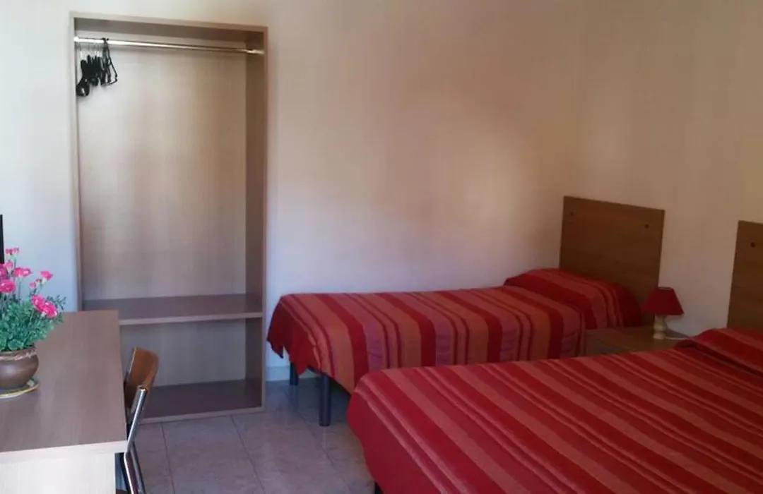 Hotel Pensione Cundari-1