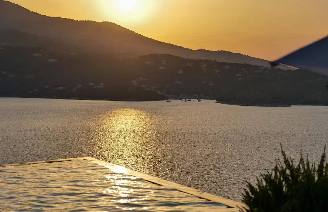 Arameras Beach Resort-1