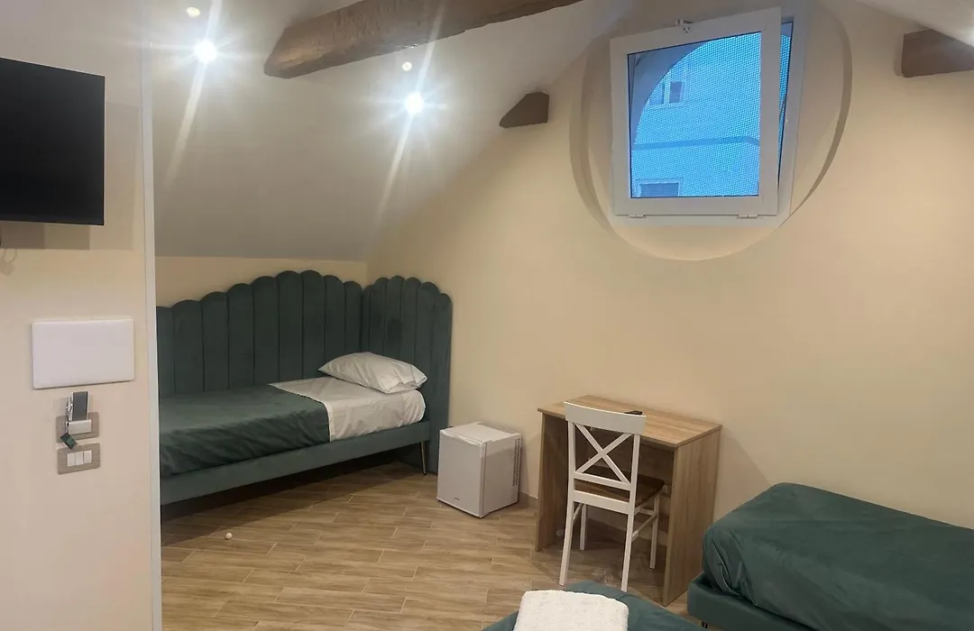 Attic Room-1