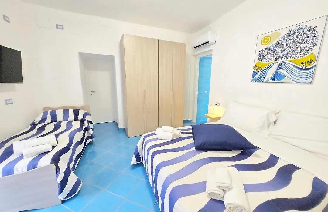 Chiaia Di Rose Rooms&Apartment-1