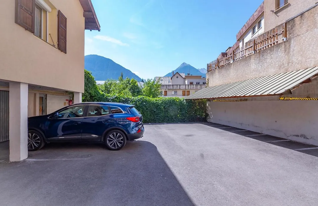 Hotel Mont-Brison-1