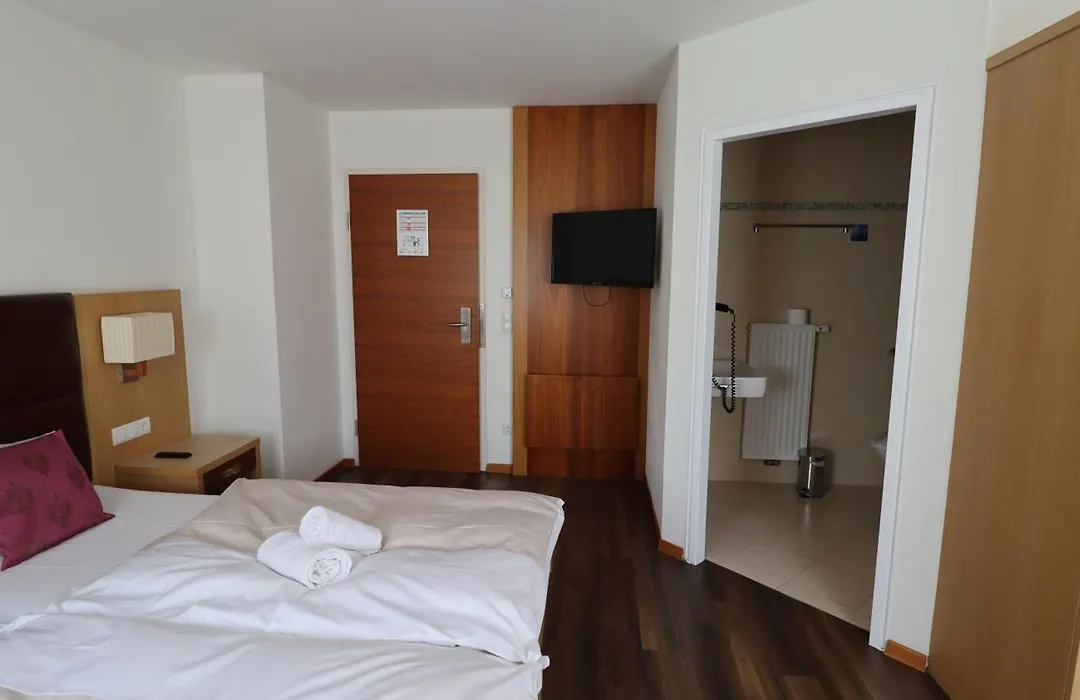 Hotel Flair-1