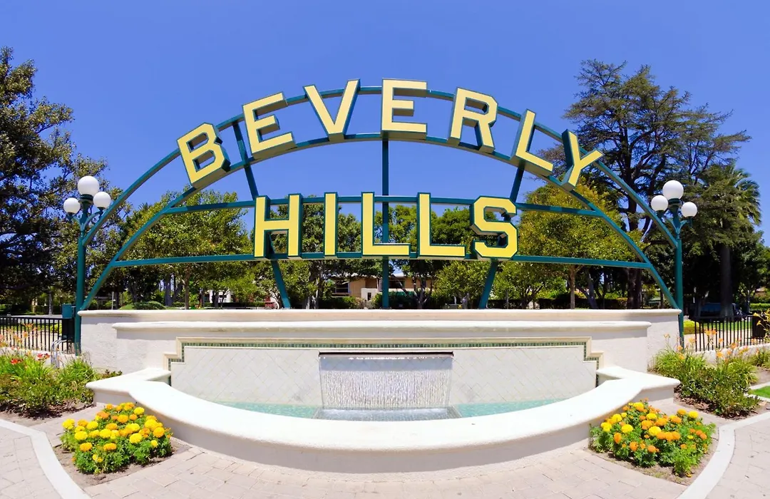 Beverly Hills 2Bd-1