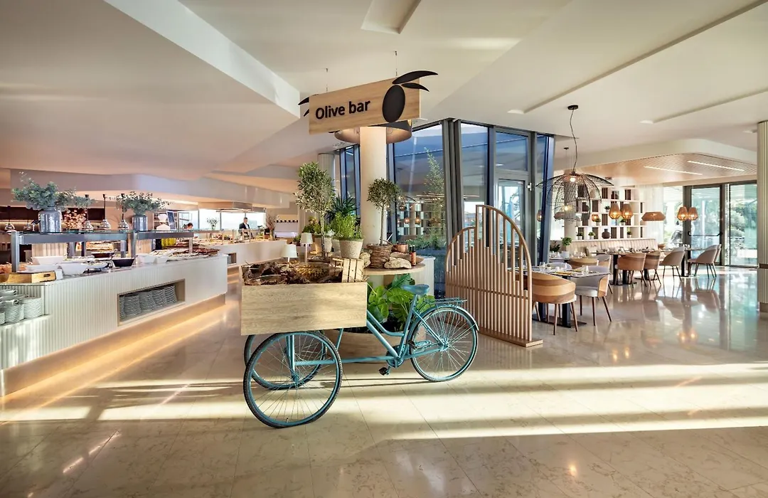 Valamar Lacroma Hotel-1