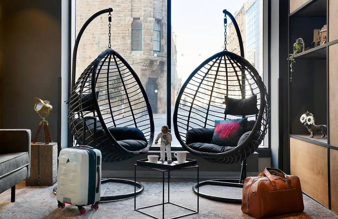 Moxy Edinburgh-1