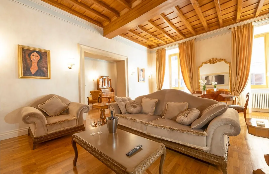 Pantheon Suites In Rome-1