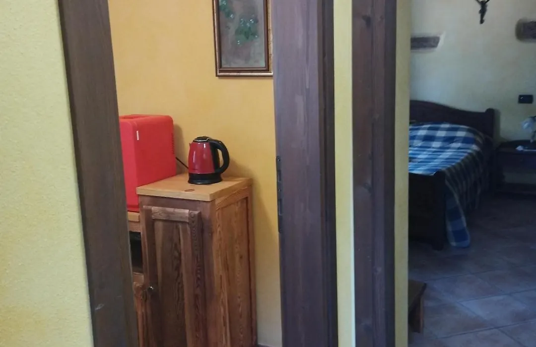 Chambres D'Hotes Les Fleurs-1