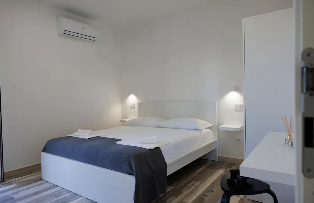 Essentia Rooms & Relax-1