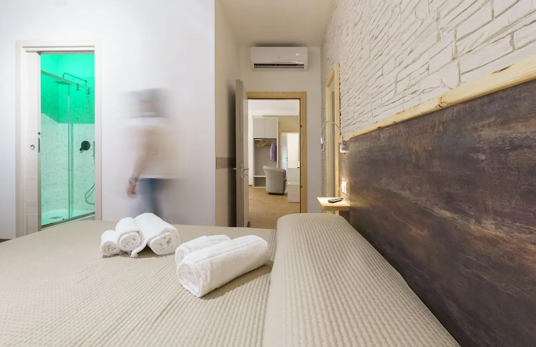 Chalet n5 Guest House- Ombrellone GRATIS incluso a Catanzaro Lido--1
