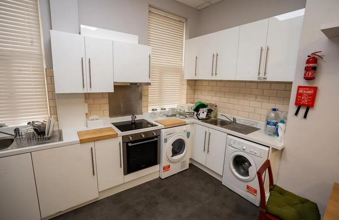 Talbot Street Guest House-1