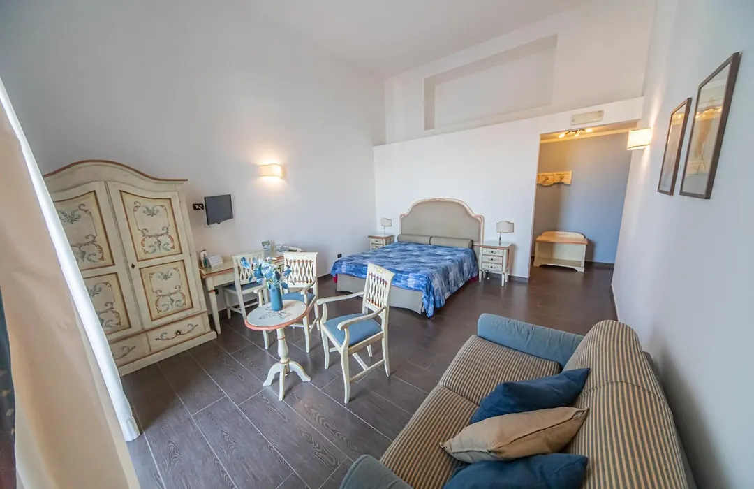 La Rada B&B-1