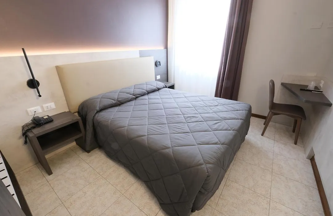 Hotel Mistral-1