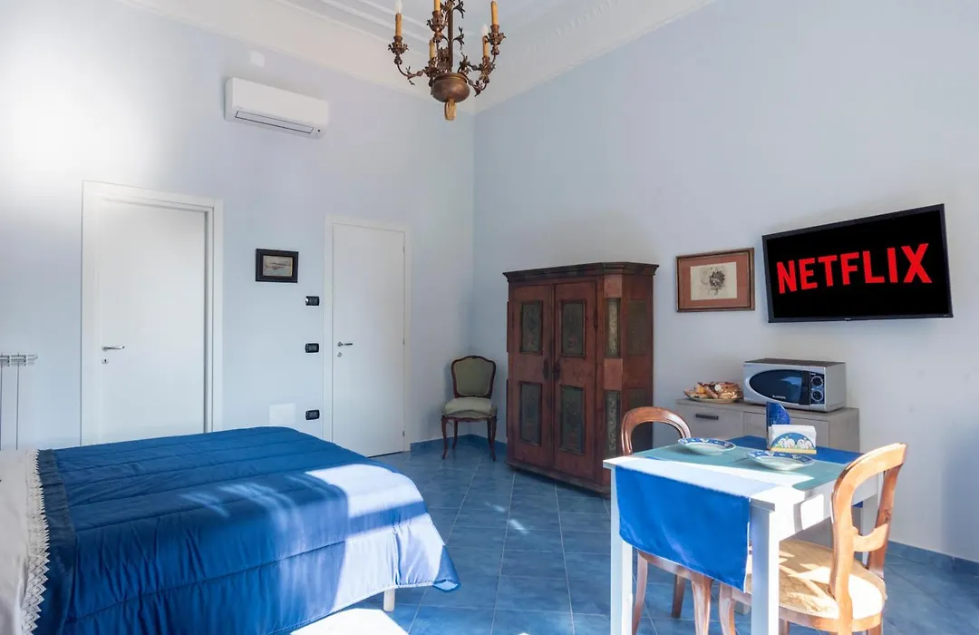 B&B Le Stanze Dei Mille-1
