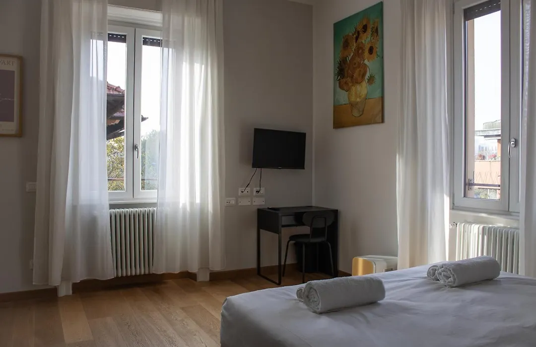 Rrrapido Holy Suites And Rooms - Via Sardegna-1