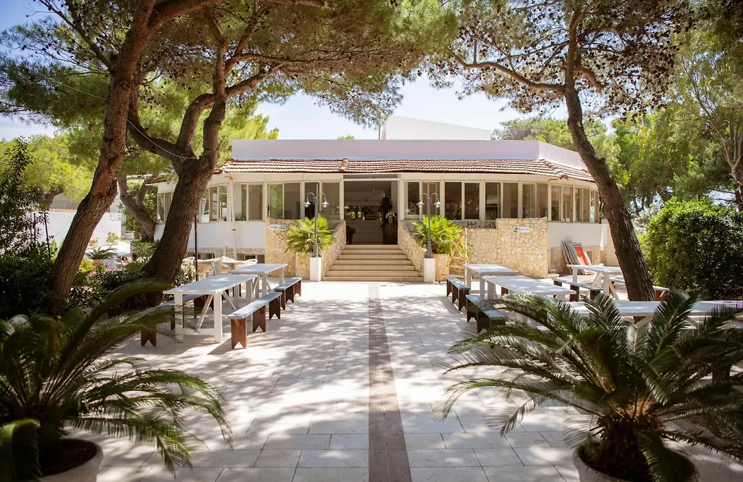 Camping Village Baia Falcone-1