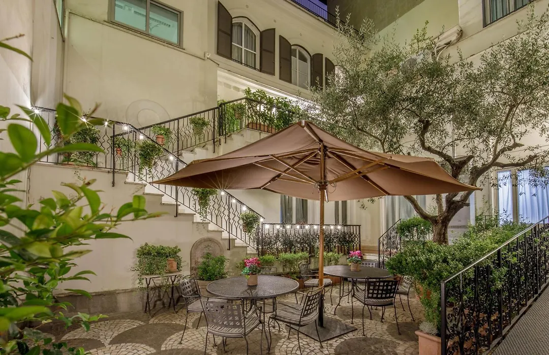 Hotel Royal Court-1