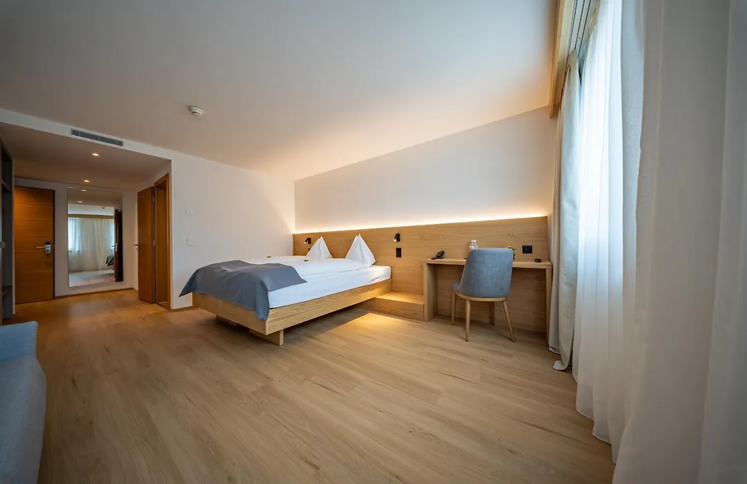 Hotel Piz St. Moritz-1