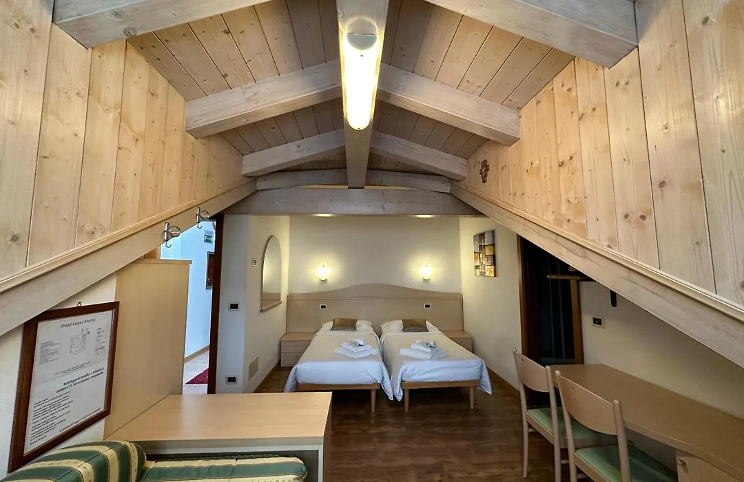 Hotel Garnì Maffei-1