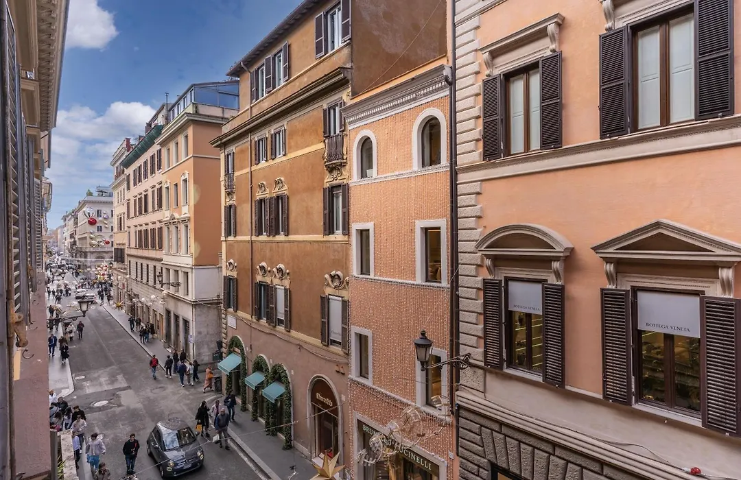 Townhouse Condotti 29-1